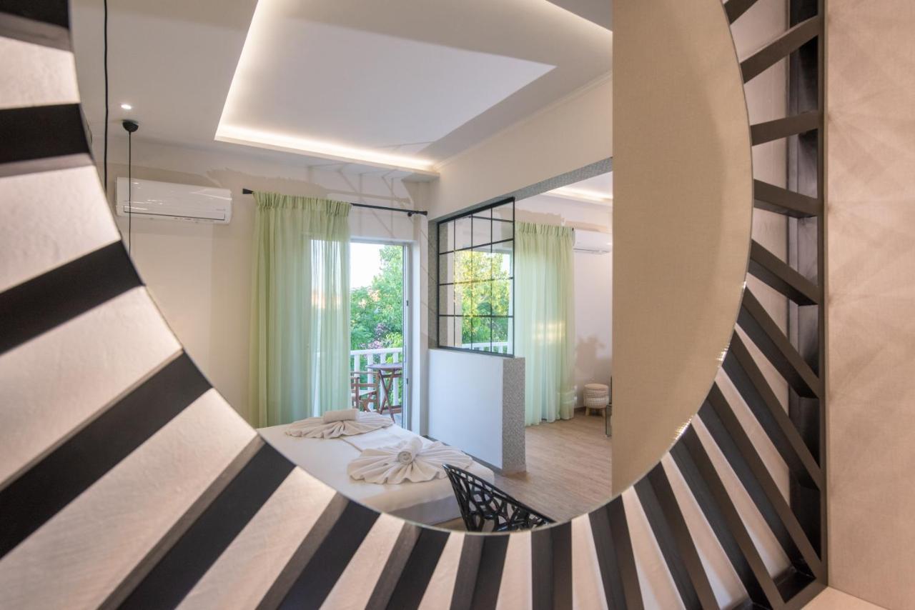 Villa Daizy Boutique Apartments ลากานาส ภายนอก รูปภาพ